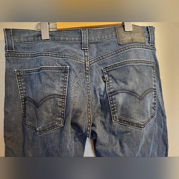 Levi 511 Men's Slim Fit Dark Blue Jeans, Size 34 X 31 - Picture 4 of 5